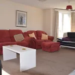 Seaview Large Flat Ideal For Two Families