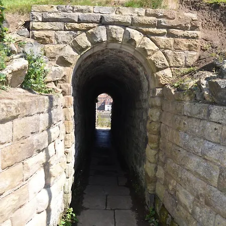 Seaview Large Flat Ideal For Two Families 아파트 *