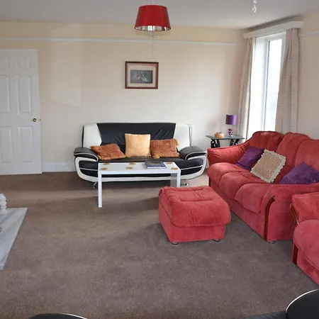 아파트 Seaview Large Flat Ideal For Two Families 휫비