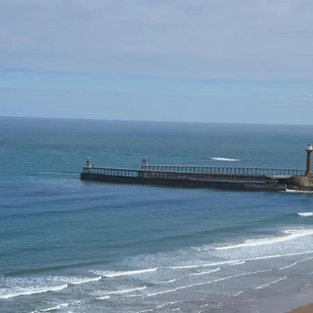 Seaview Large Flat Ideal For Two Families *